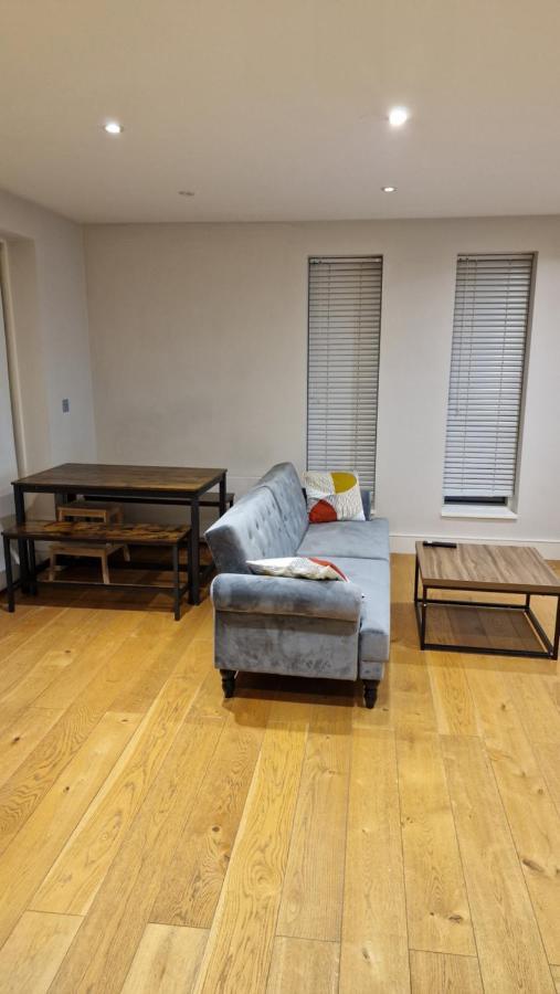 אילינג London City Apartment One מראה חיצוני תמונה
