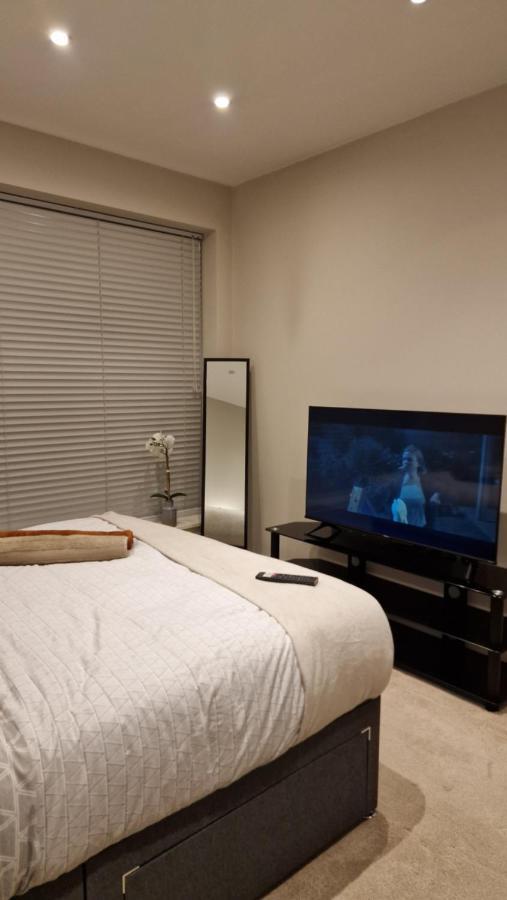 אילינג London City Apartment One מראה חיצוני תמונה